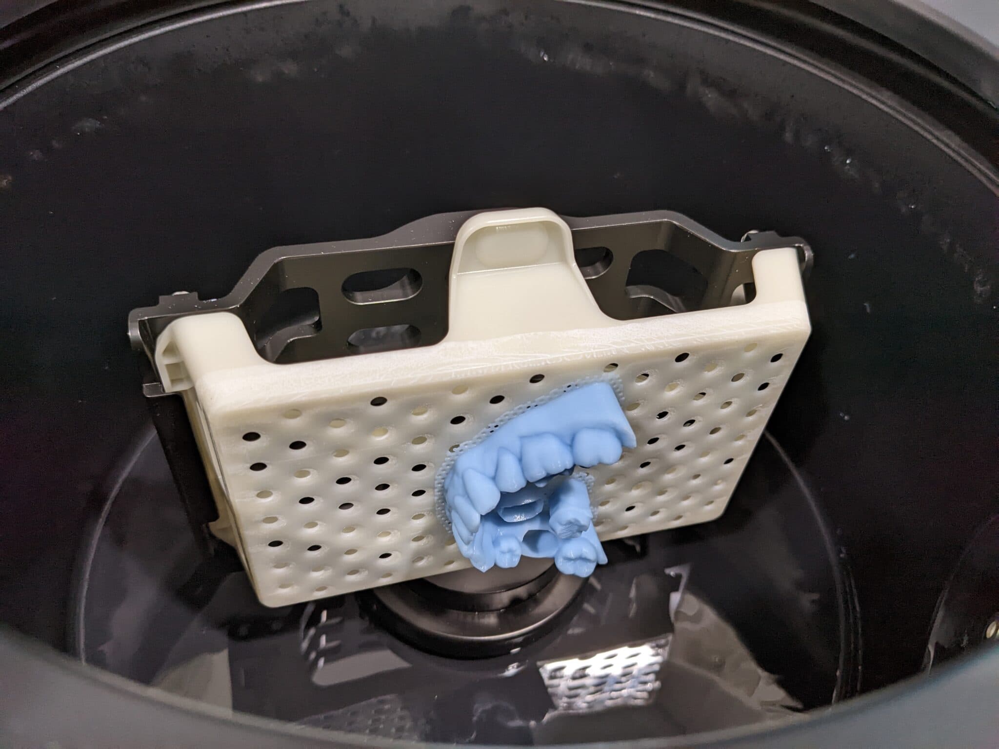 Figure 7: The AirWash is definitely the unsung hero of this printer-wash unit-cure unit combo