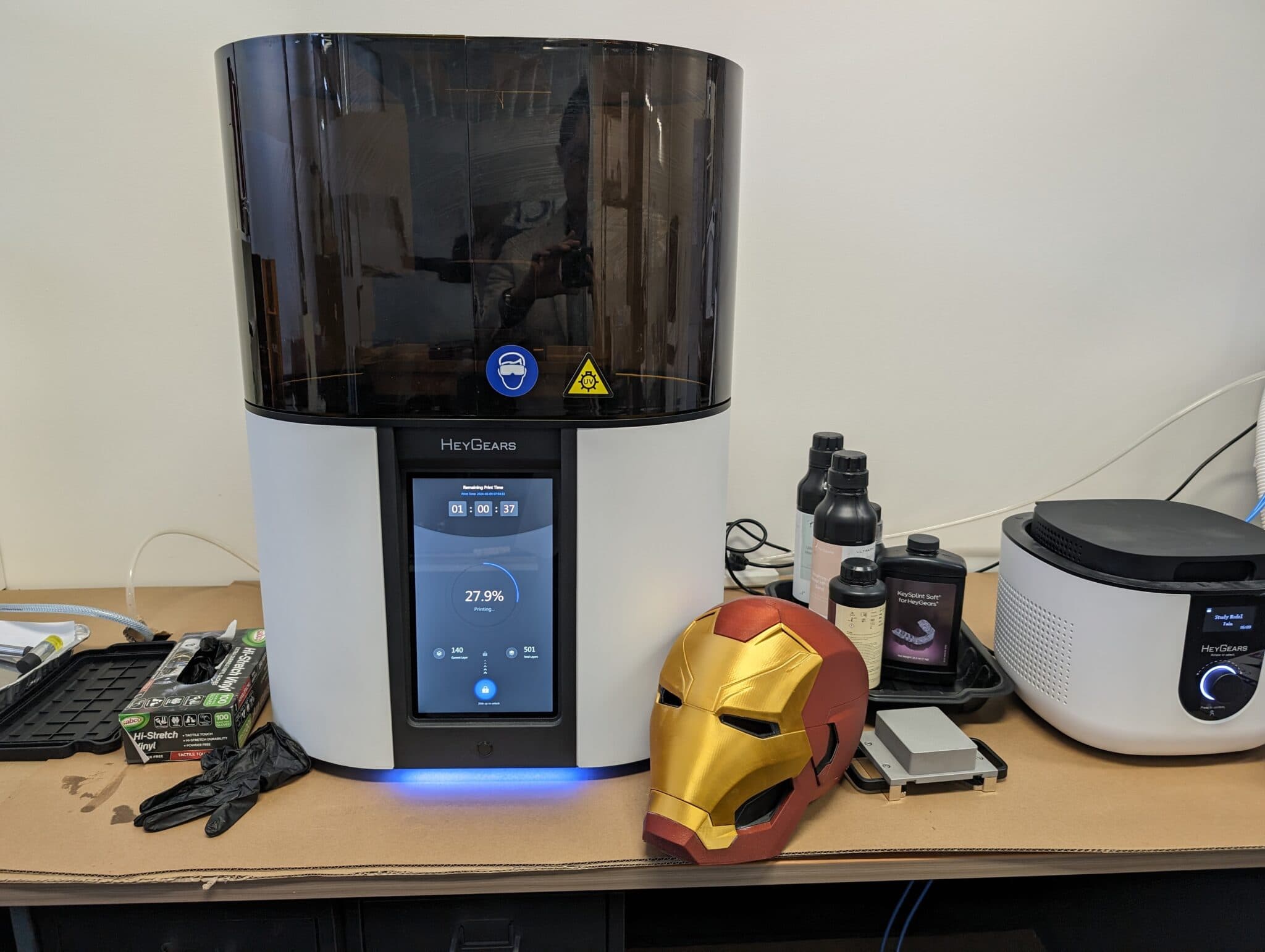 Figure 1: The ChairSide Pro is one tall boi
