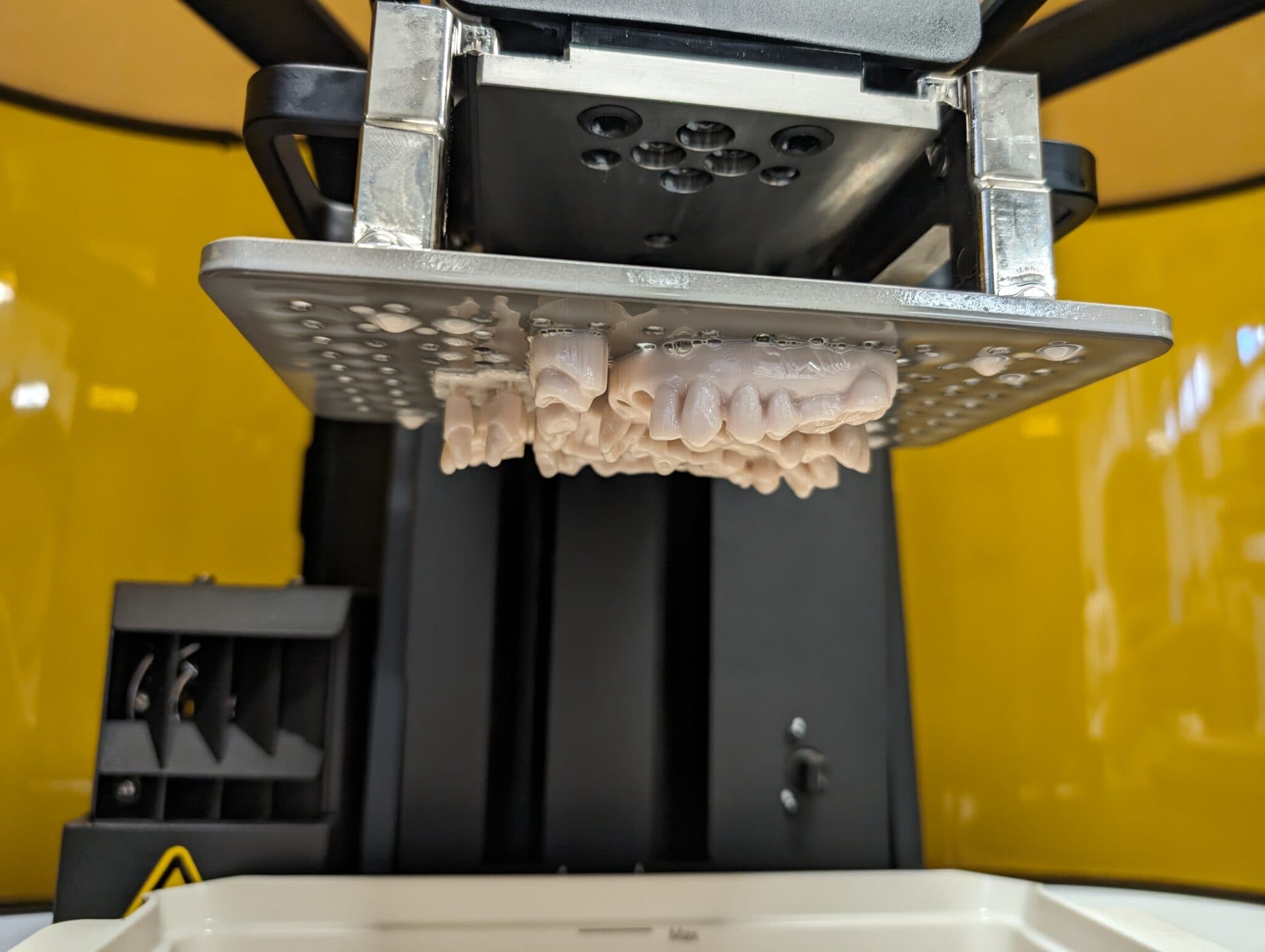 Figure 3: The printer is built like a truck and so are its accessories. Thicc and solidly built
