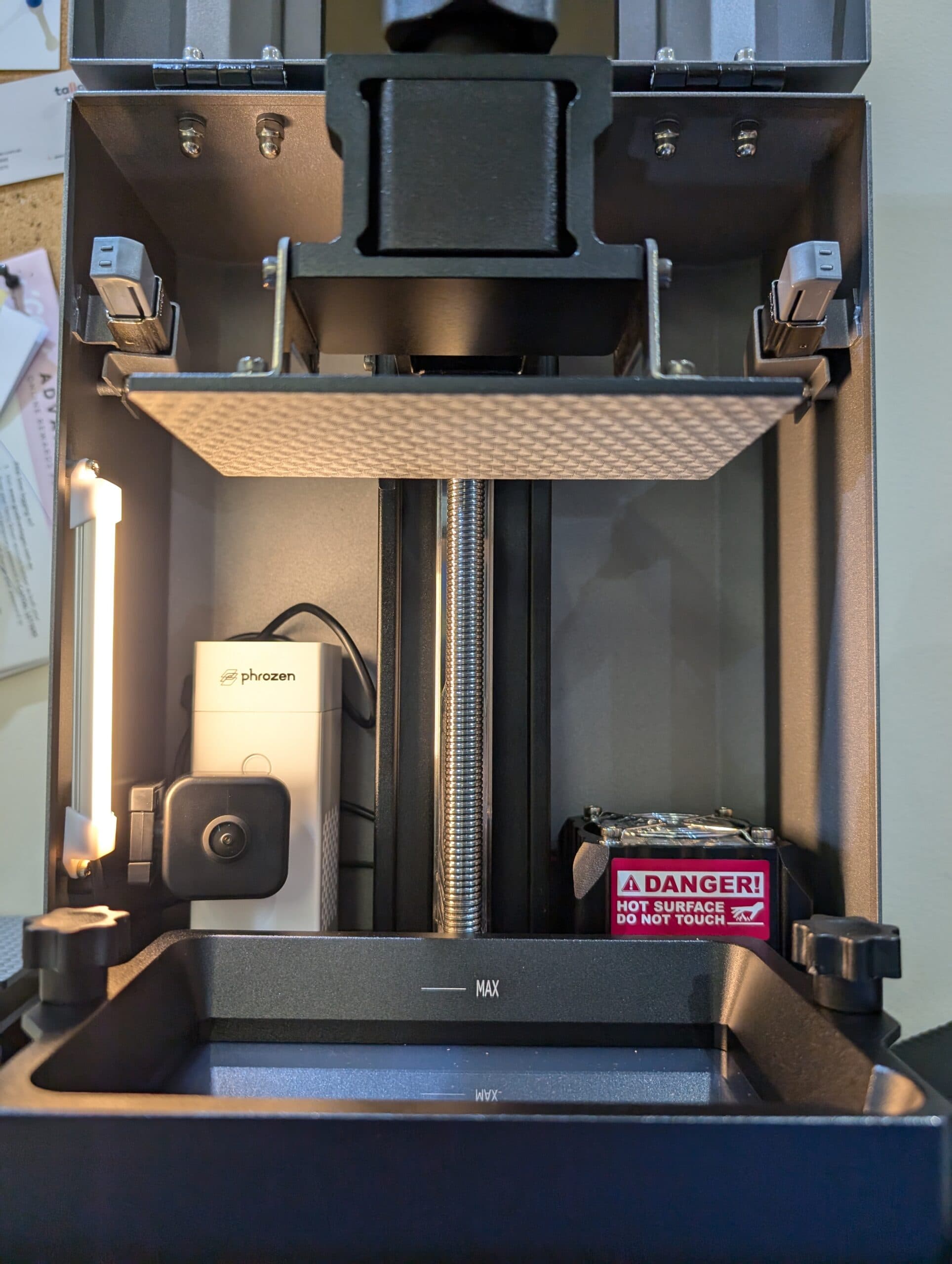 Figure 3: The creators behind the Lumii must’ve thought more is better and so you can see the internal chamber is just packed with stuff