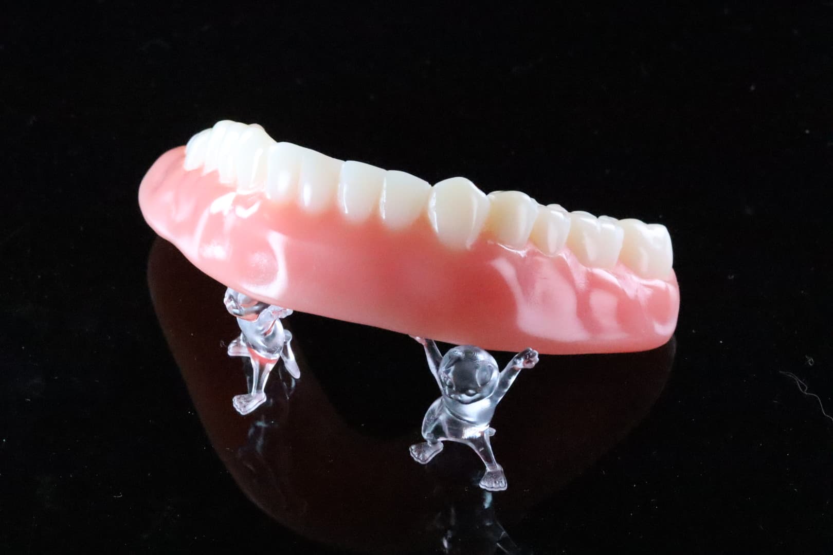 Figure 5: Apex denture base and denture teeth – a really nice combo